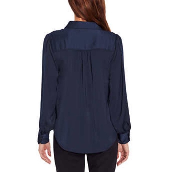 💙S: Banana Republic long sleeve satin blouse - Picture 6 of 9